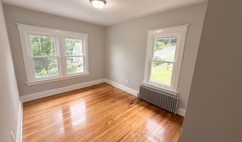 68 Grant St, Andover, NJ 07801