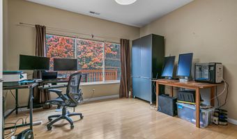 461 Waterline Rd, Ashland, OR 97520