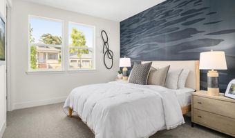 2007 Stanford St, Alameda, CA 94501