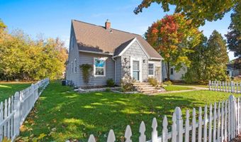 430 E GLENDALE Ave, Appleton, WI 54911