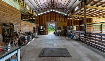 6263 Old River Rd, Baker, FL 32531