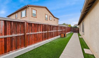 5530 Lipizzaner Cir, Oceanside, CA 92057