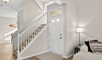 15511 Gateway Path 132, Apple Valley, MN 55124