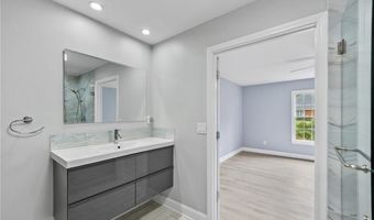 4505 Lakefield Bnd, Berkeley Lake, GA 30096