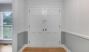 610 Summit Dr, Albany, GA 31707
