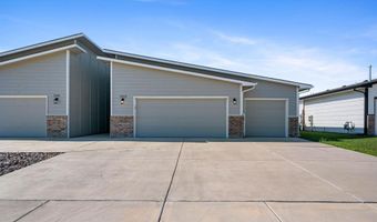 5281 N Toben Ct, Bel Aire, KS 67226