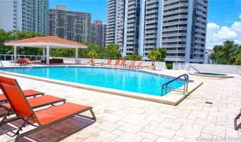 20505 E Country Club Dr 2039, Aventura, FL 33180