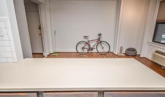 637 3RD St NE 101, Washington, DC 20002