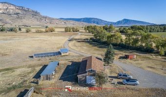 6 Bear Creek Rd, Cody, WY 82414