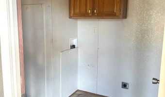 913 Ted, Alpine, TX 79830