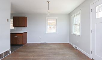 441 Tower Rd, Barnet, VT 05821