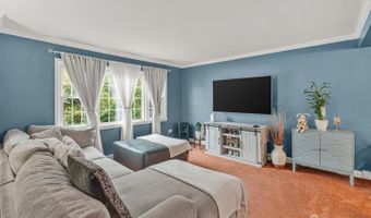 14 E Coddington Ave E, Avenel, NJ 07001