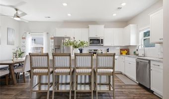 17 Belfield Ct, Adairsville, GA 30103