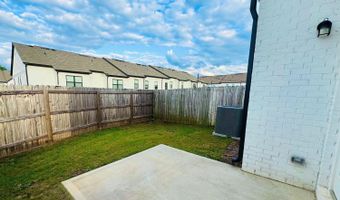 124 Auburn Run Ln, Auburn, GA 30011