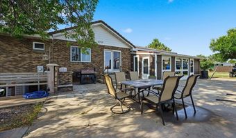 1301 Hilltop Cir, Belle Fourche, SD 57717