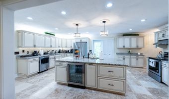 335 Main St, Barwick, GA 31720