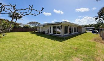 225 Aikane St, Kailua, HI 96734
