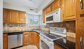 25 SPRUCE Ct, Bedminster, NJ 07921