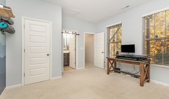 823 Richmont Grove Ln, Apex, NC 27523