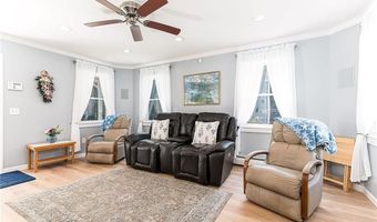 147 Woodville Alton Rd, Hopkinton, RI 02832
