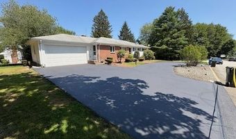 2 Honeysuckle Dr, Cranston, RI 02921