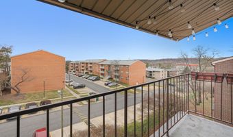 6230 EDSALL Rd 403, Alexandria, VA 22312