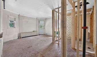 6 Amherst St, Augusta, ME 04330