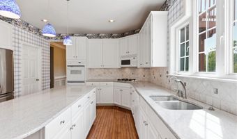 1034 GLENDEVON Dr, Ambler, PA 19002