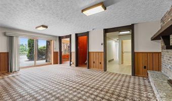 99 Odonald Rd, Asheville, NC 28806