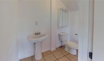 120 S 12th St, Airville, PA 15203
