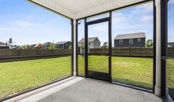 166 Carriagebrook Cir, Camden, SC 29020