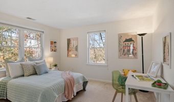 5 Westside Dr, Acton, MA 01720