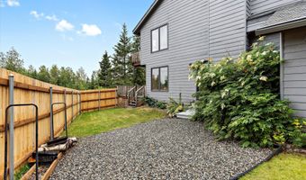 4690 Southpark Bluff Dr, Anchorage, AK 99516