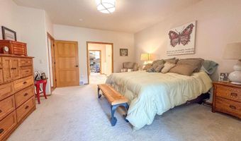 1959 Mesquite Loop, Bismarck, ND 58503