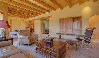 135 Los Rios Rd, Arroyo Hondo, NM 87513