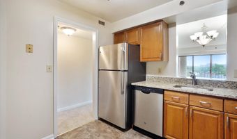 505 E BRADDOCK Rd 605, Alexandria, VA 22314