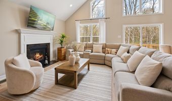 644 Towamensing Trl, Albrightsville, PA 18210