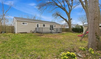 39 Harborage Ave, Bayville, NJ 08721