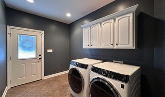 240 Cross Creek Ct, Alvaton, KY 42122