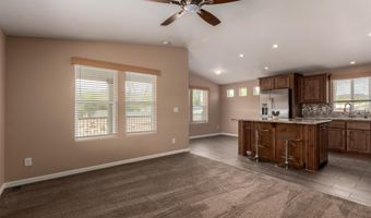 34443 S Golden Ln, Black Canyon City, AZ 85324