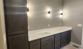 3306 SE Bannister Dr, Ankeny, IA 50021