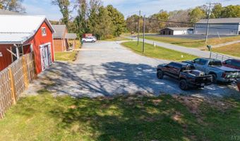 273 Riverbend Rd, Altavista, VA 24517
