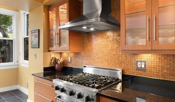 2816 27TH St NW, Washington, DC 20008