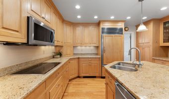 170 Pomfret Rd, Brooklyn, CT 06234