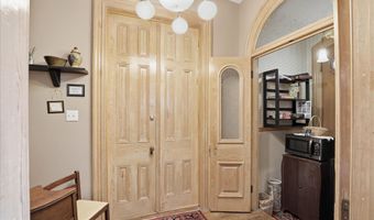 144 W MAIN St, Adamstown, PA 19501