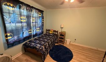 401 E Oak St, Atmore, AL 36502