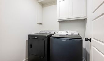 6 Bonhill Ln, Bella Vista, AR 72715