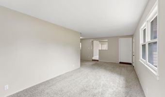 1203 Superior Dr, Auburn, IN 46706