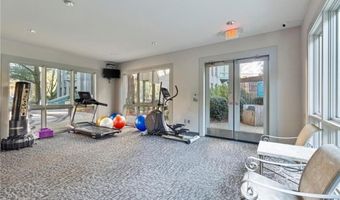 2870 Pharr Court South NW 1908, Atlanta, GA 30305