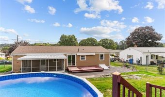 11 Red Robin Rd, Cranston, RI 02920